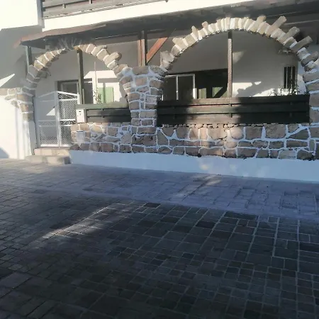 Casa vacanze Holiday In The Heart Of Kato Paphos
